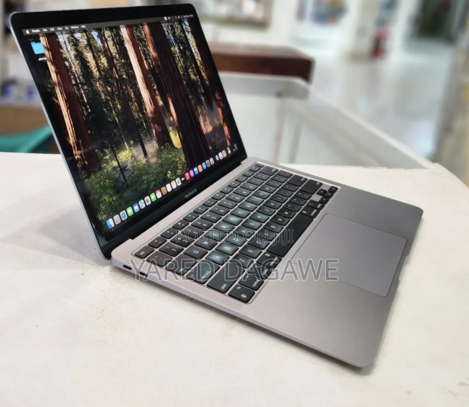 New Laptop Apple MacBook Air 2020 M1 16GB Apple M1 SSD 256GB