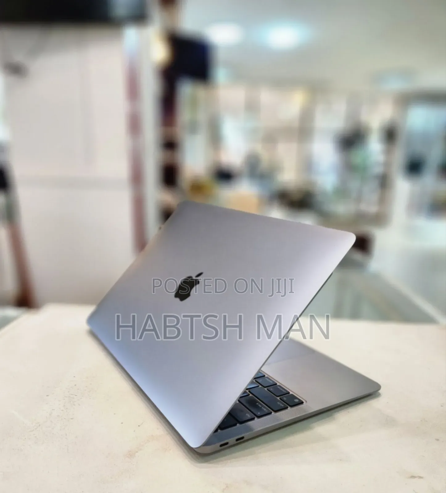 New Laptop Apple MacBook Air 2020 M1 16GB Apple M1 SSD 256GB