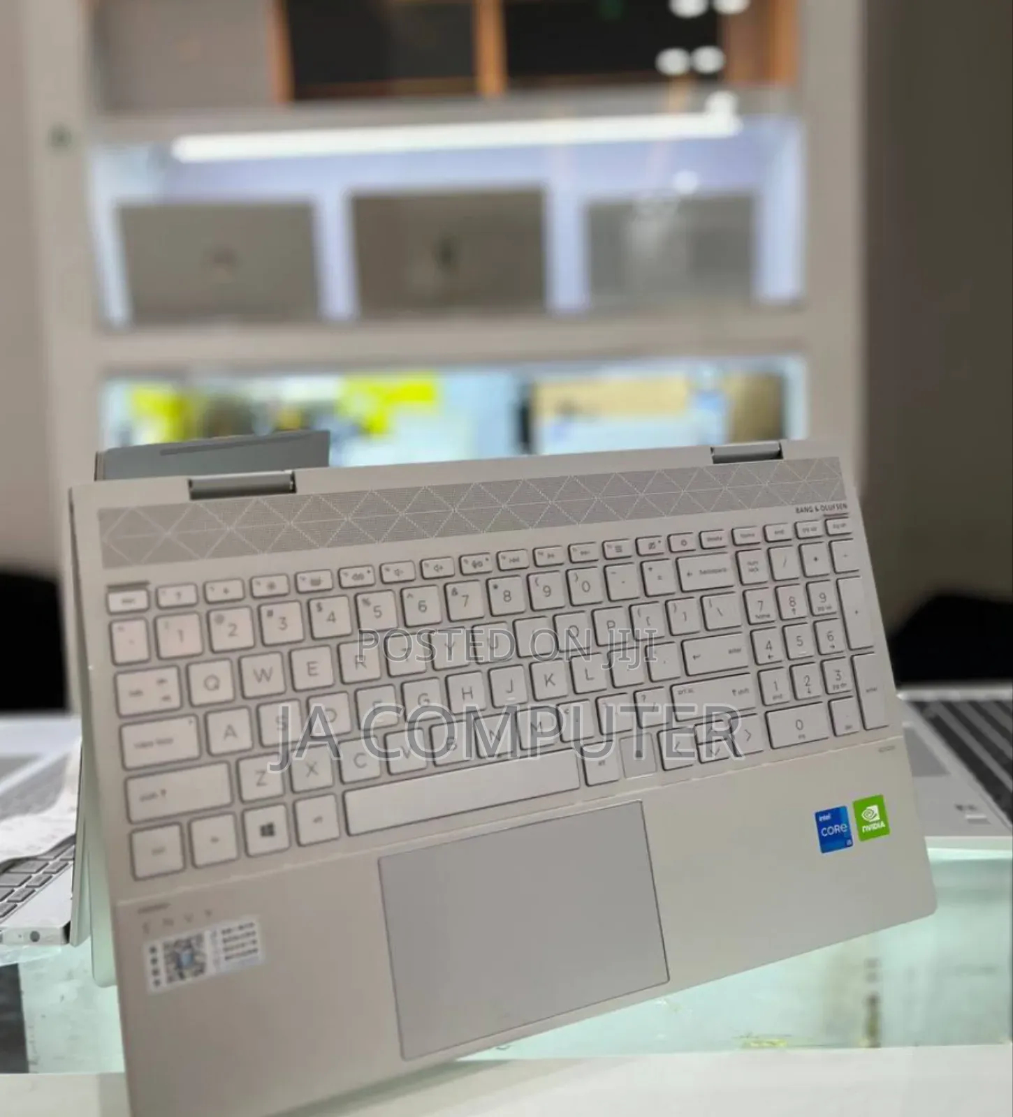 New Laptop HP Envy X360 16GB Intel Core I5 SSD 512GB