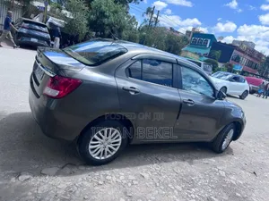 Suzuki Dzire 2022 Gray