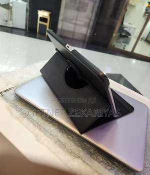 New Samsung Galaxy Tab 3 10.1 P5220 16 GB