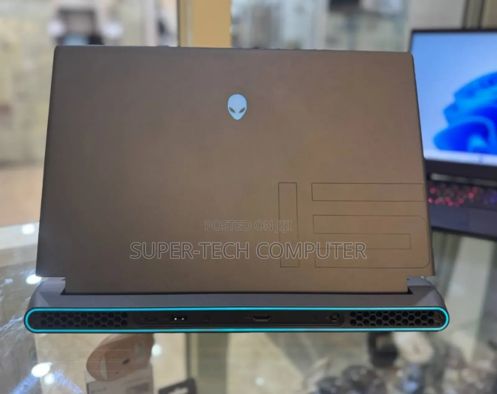 New Laptop Alienware M15 R3 16GB AMD Ryzen 7 SSD 512GB