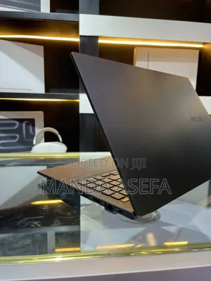 Photo - New Laptop Asus 16GB Intel Core I9 SSD 1T