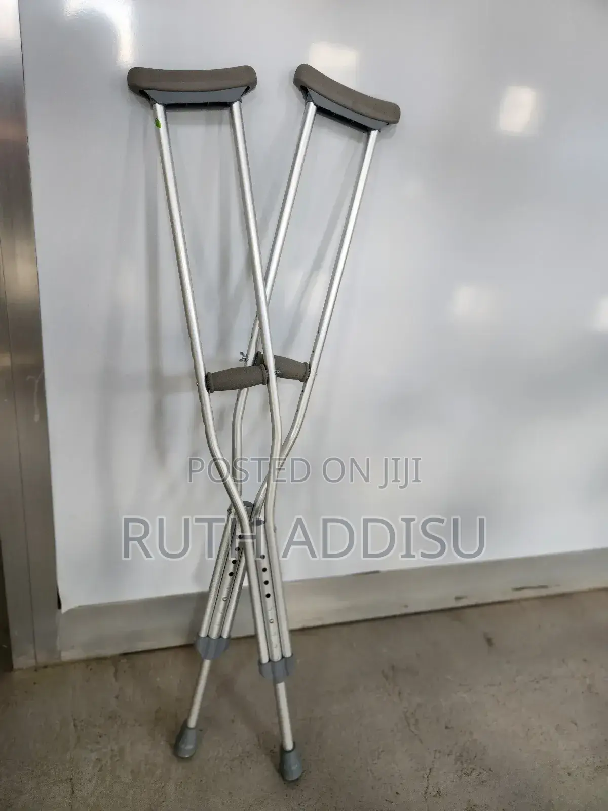 Crutches4፮crutches9፯crutches2፱crutches2፭crutches1፲crutches