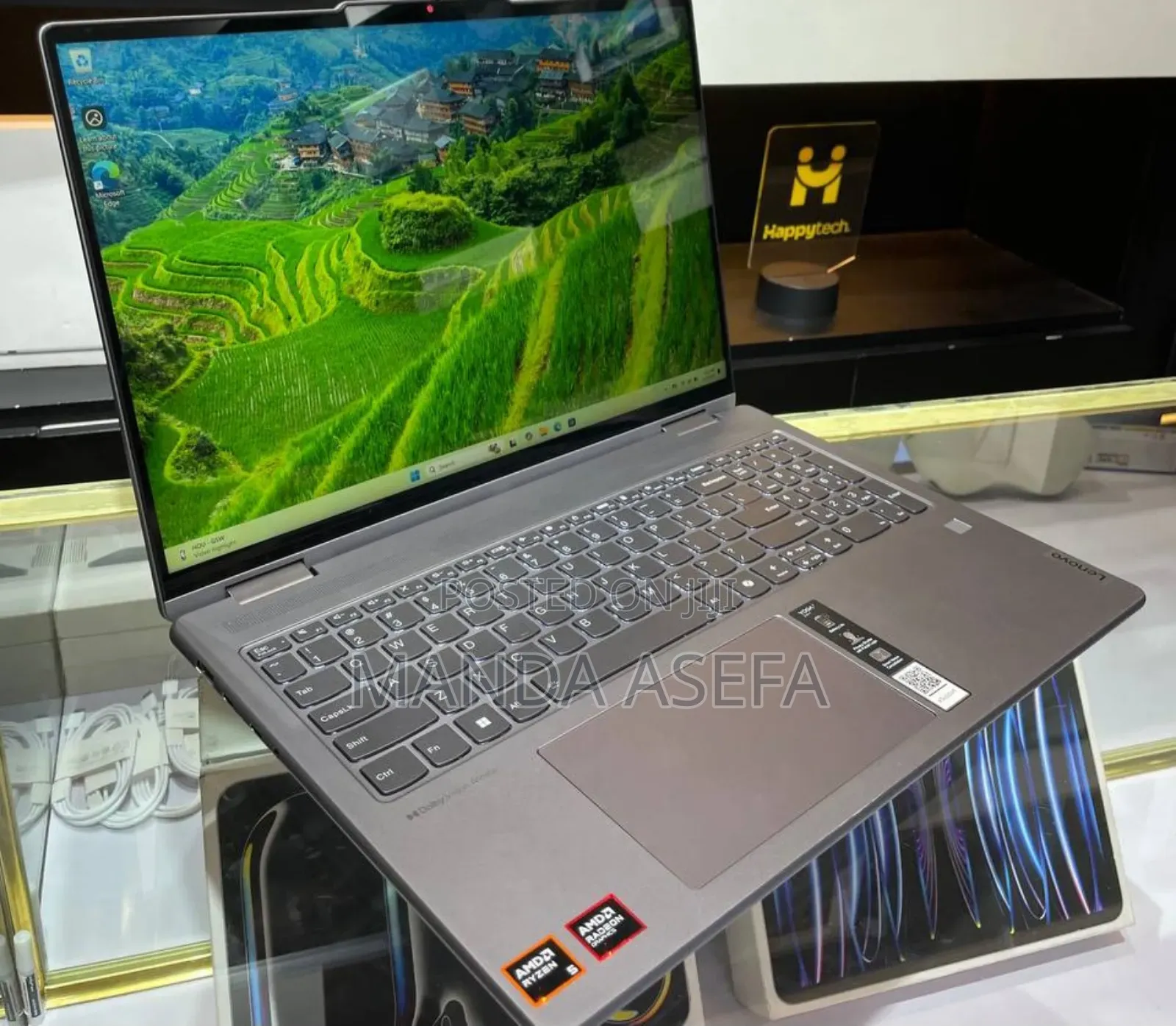 New Laptop Lenovo 8GB AMD Ryzen 5 SSD 512GB