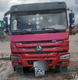 Sino ገልባጭ
•2016
•89 ሽ ታርጋ
••7,200,000