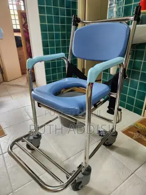 Commode Chair With Wheel7፯commode Wheel Chair Medical
