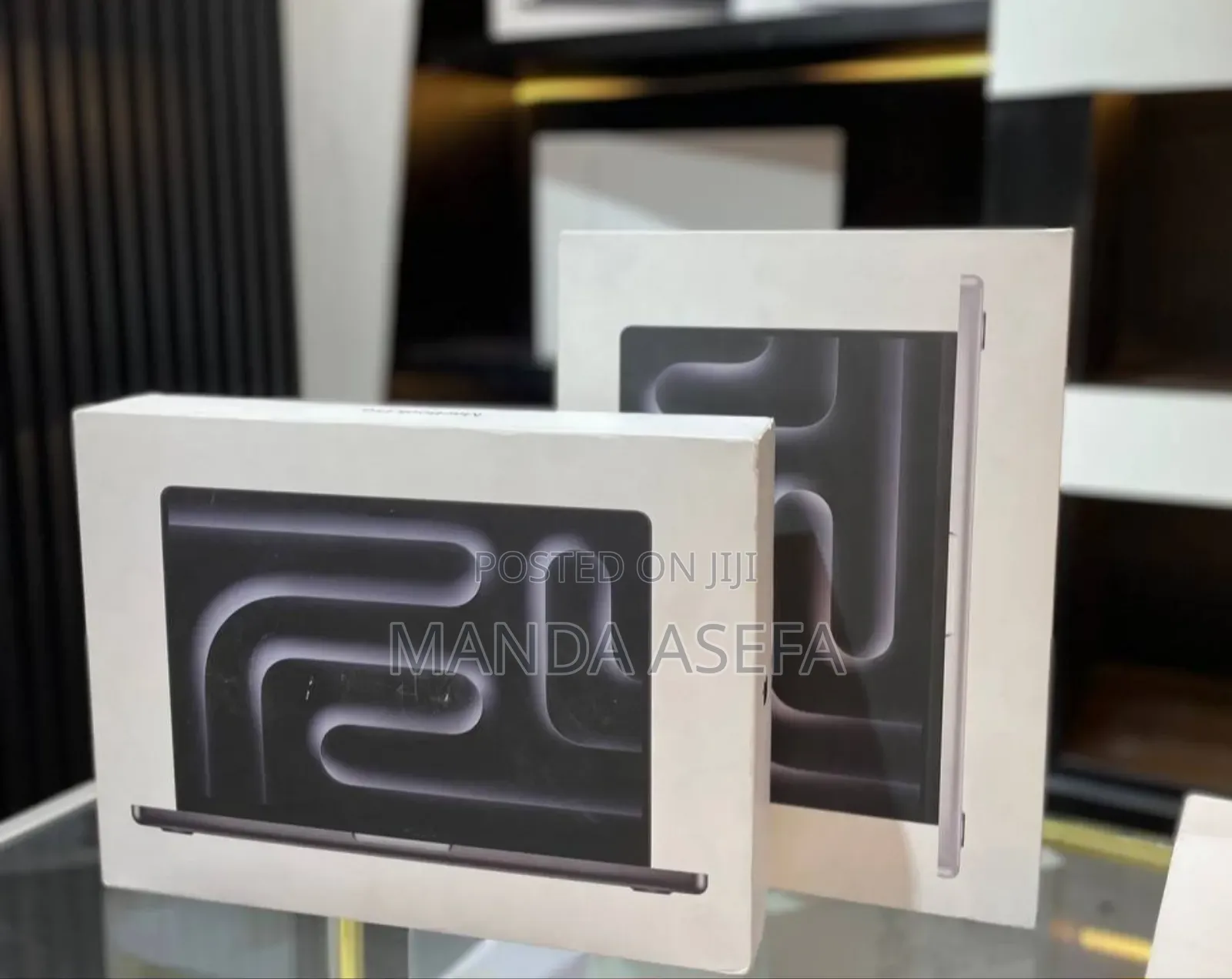 New Laptop Apple MacBook Pro 16GB Apple M4 SSD 512GB