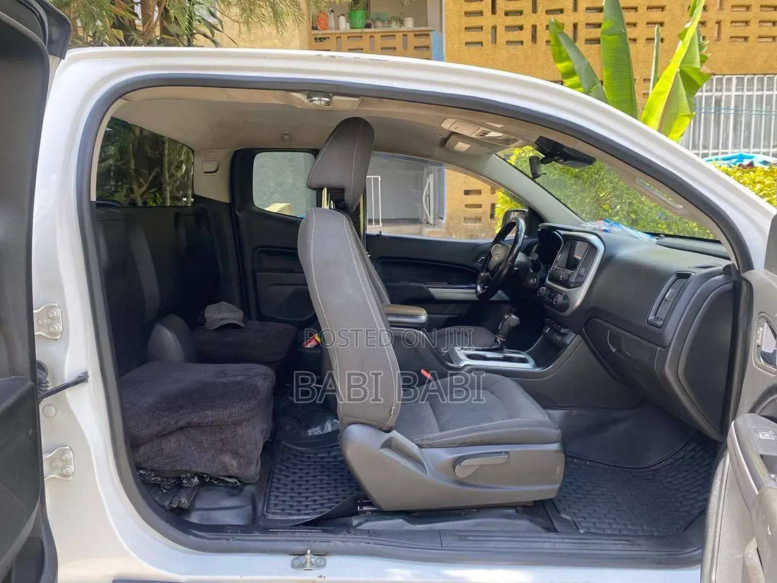 Chevrolet Silverado 1500 2020 White