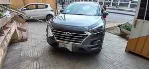 Photo - Hyundai Tucson 2019 Gray