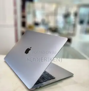 Photo - New Laptop Apple MacBook Air 2020 M1 16GB Apple M1 SSD 256GB