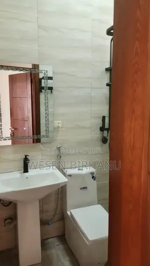 5bdrm Villa in ቪላ ቤት, Addis Ketema for sale