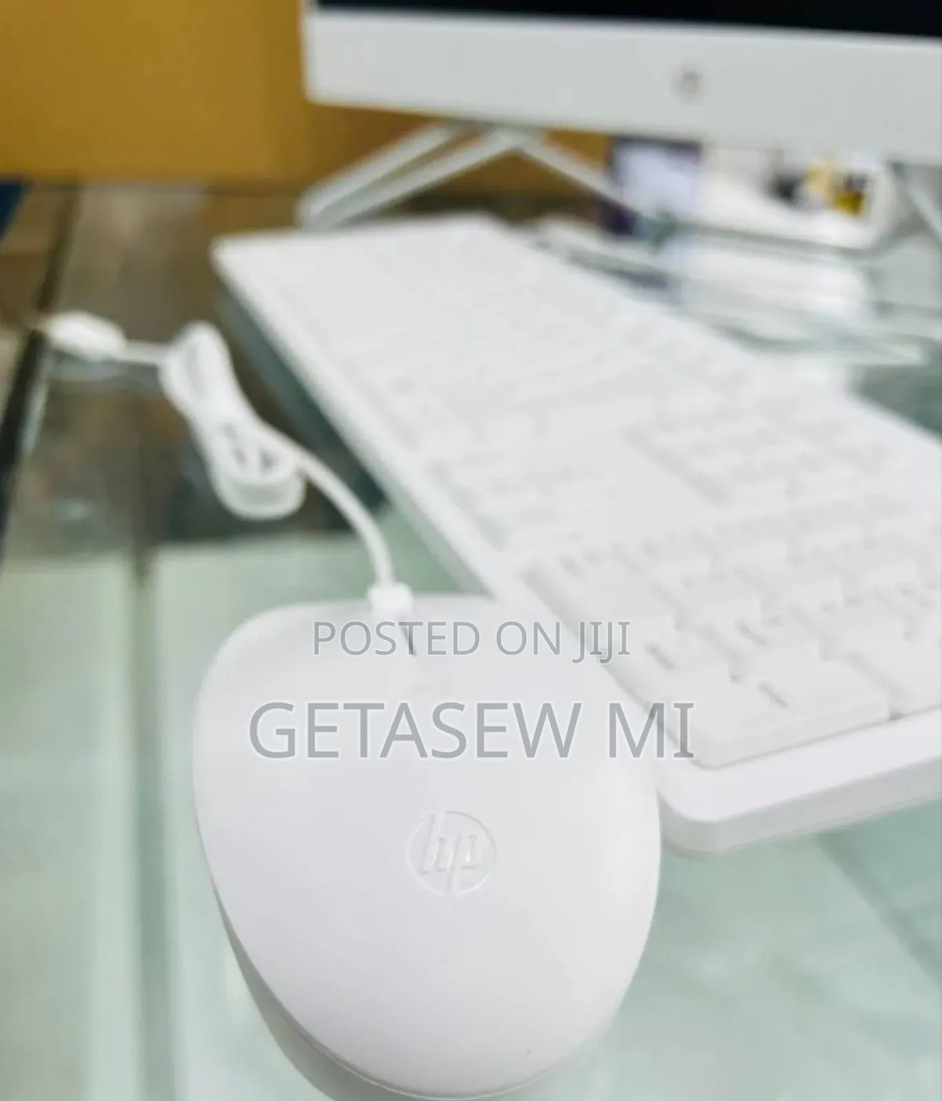 New HP 200 G4 22 All-in-One 8GB Intel Core I7 SSD 512GB