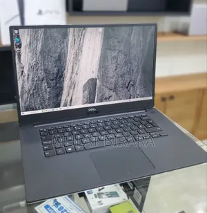 Photo - New Laptop Dell Precision 5540 32GB Intel Core I7 SSD 512GB