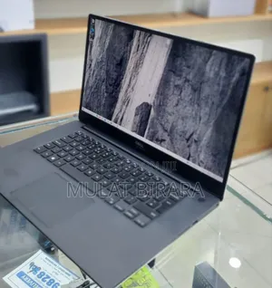 New Laptop Dell Precision 5540 32GB Intel Core I7 SSD 512GB