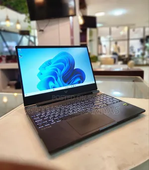 New Laptop HP Victus 15 8GB AMD Ryzen 5 SSD 512GB