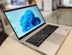 New Laptop HP EliteBook 840 G8 16GB Intel Core I5 SSD 512GB