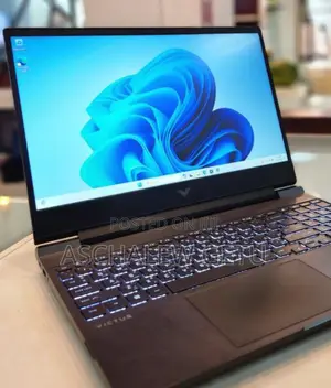 New Laptop HP Victus 15 8GB AMD Ryzen 5 SSD 512GB