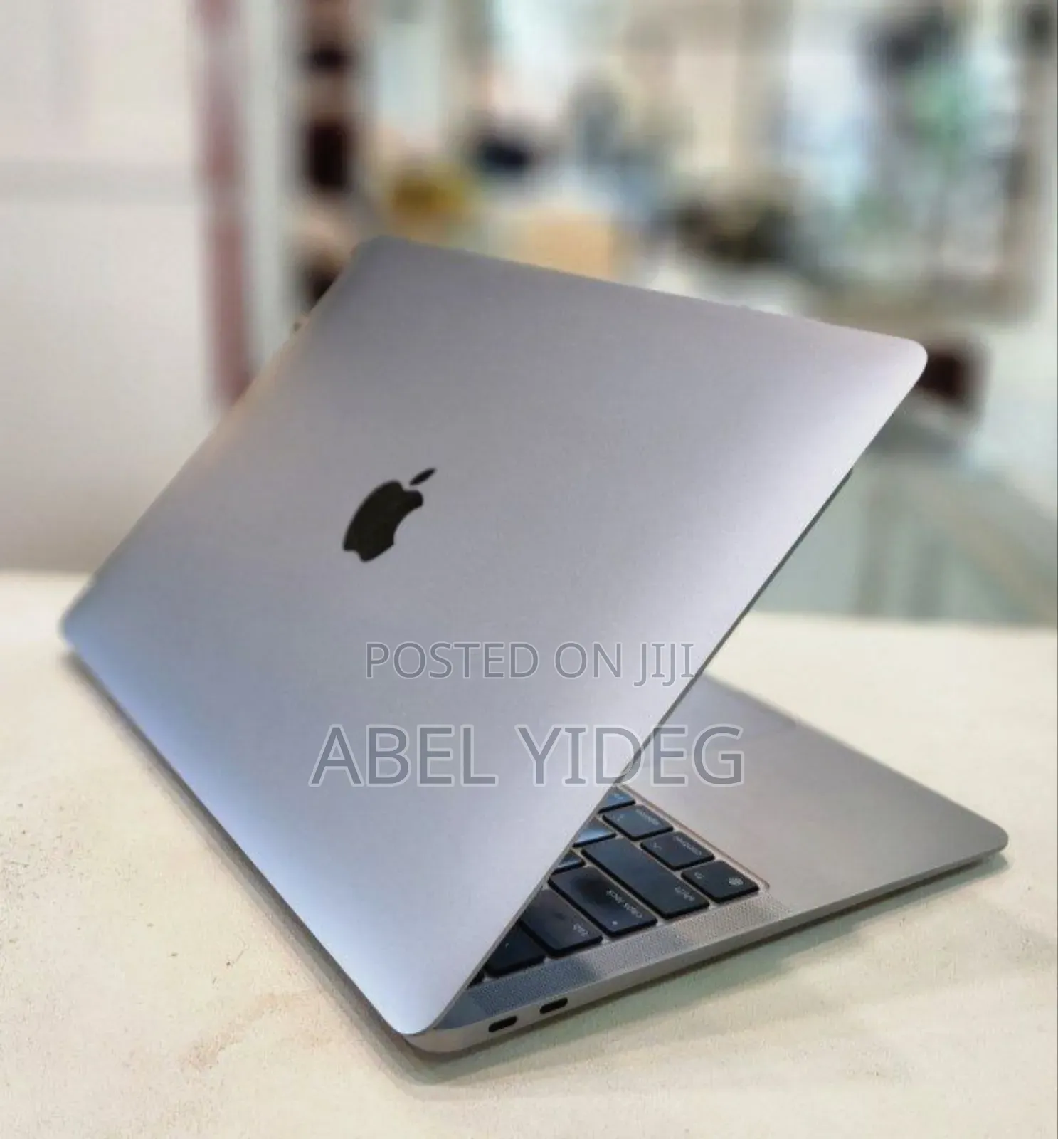 New Laptop Apple MacBook Air 2020 M1 16GB SSD 256GB