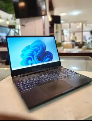 New Laptop HP 8GB AMD Ryzen 5 SSD 512GB