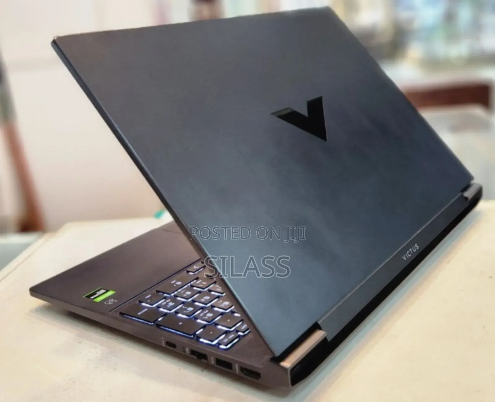 New Laptop HP Victus 15 8GB AMD Ryzen 5 SSD 512GB