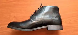 Clarks Cushion Plus | Black Leather (Uk)