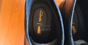 Clarks Cushion Plus | Black Leather (Uk)