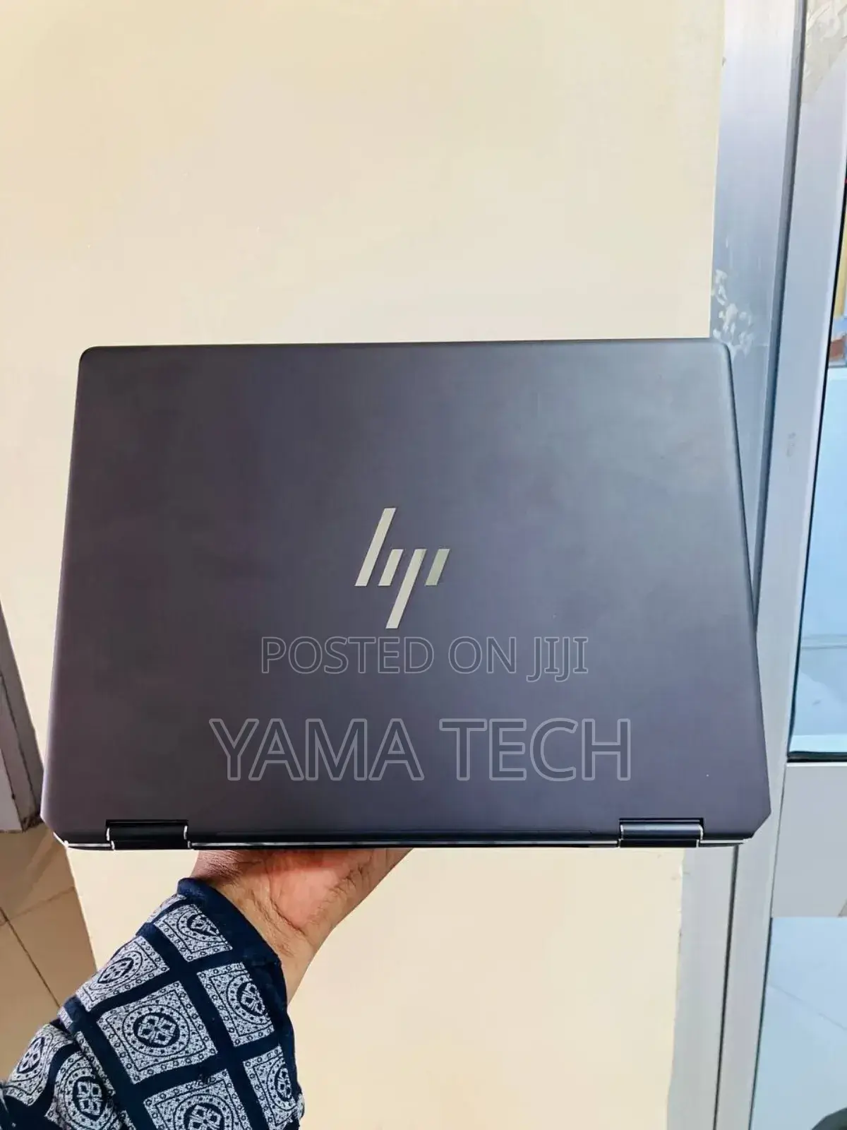 New Laptop HP Spectre 16GB Intel Core I7 SSD 1T