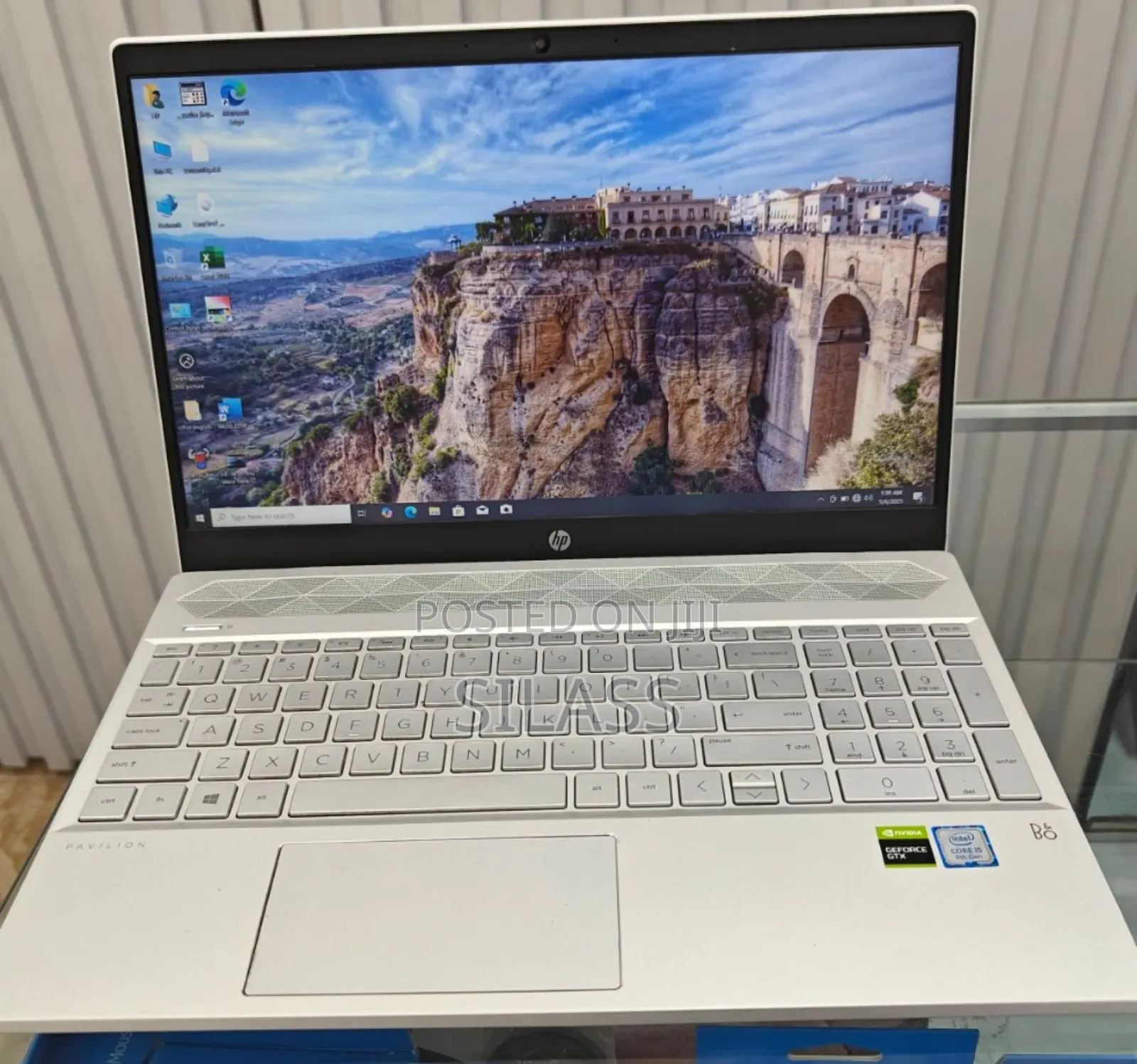 New Laptop HP Pavilion 15 16GB Intel Core I7 SSD 16 GB