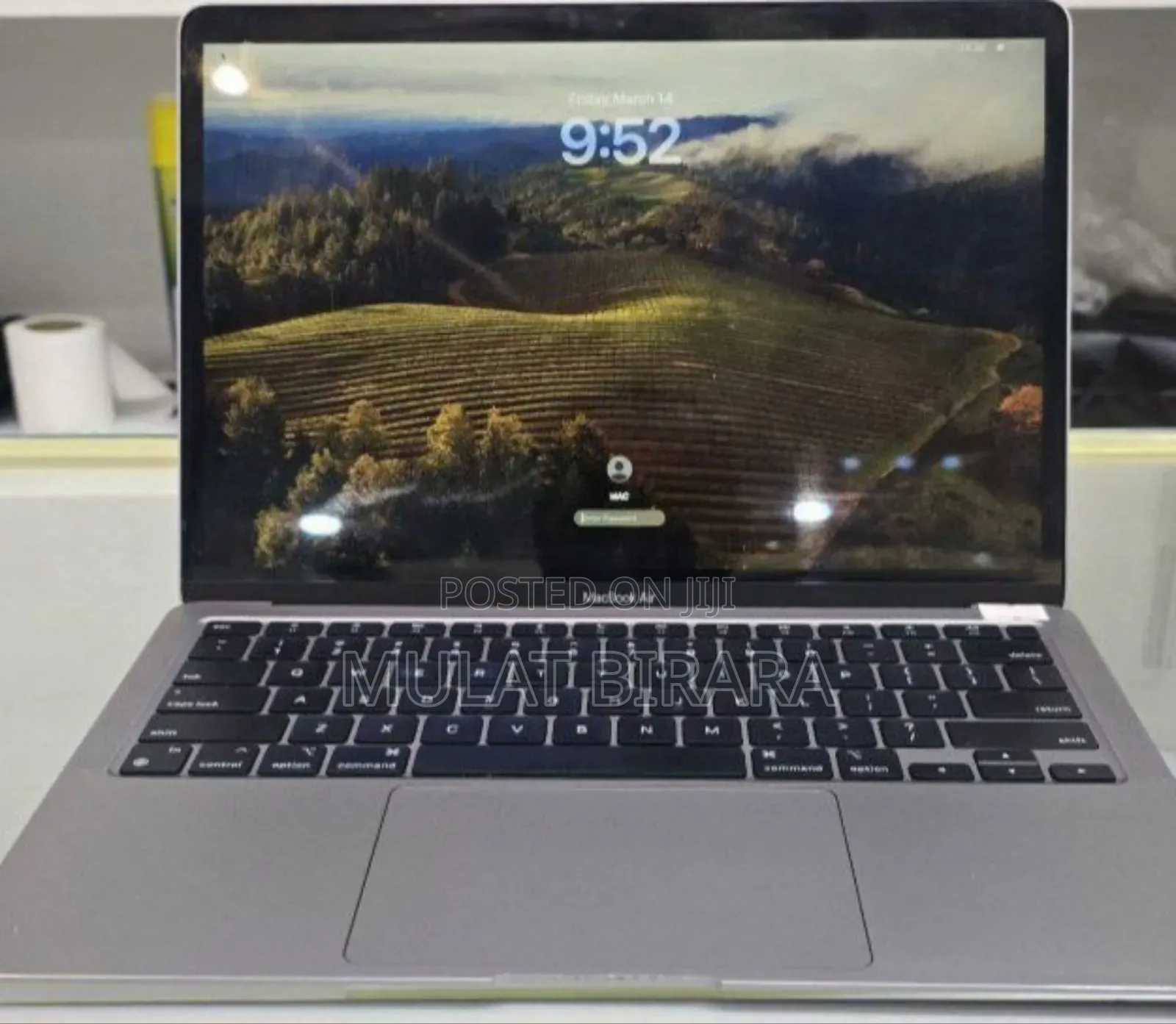 New Laptop Apple MacBook Air 2020 M1 8GB Apple M1 SSD 256GB