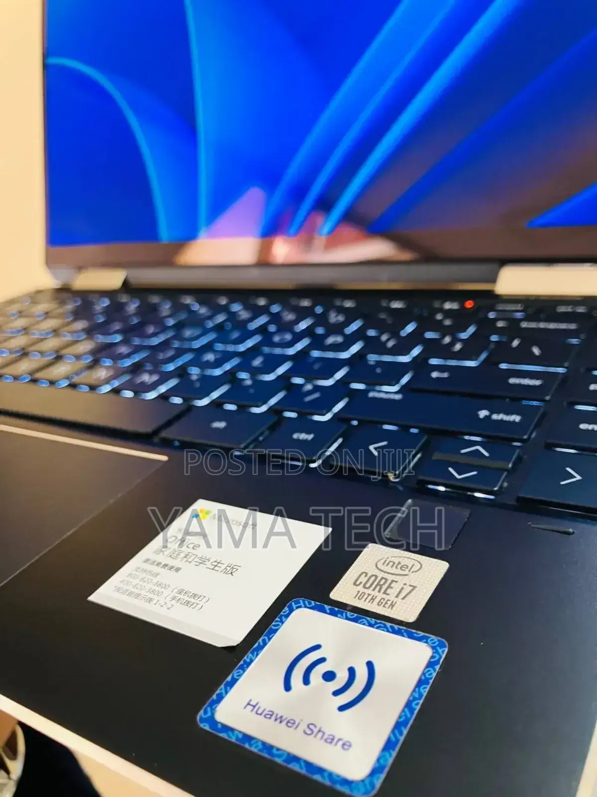 New Laptop HP Spectra 13 16GB Intel Core I7 SSD 1T