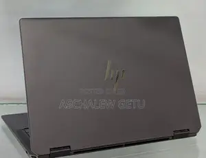 Photo - New Laptop HP Spectre 16GB Intel Core I5 SSD 1T
