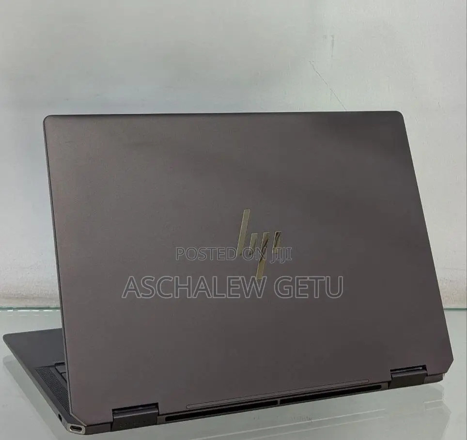 New Laptop HP Spectre 16GB Intel Core I5 SSD 1T