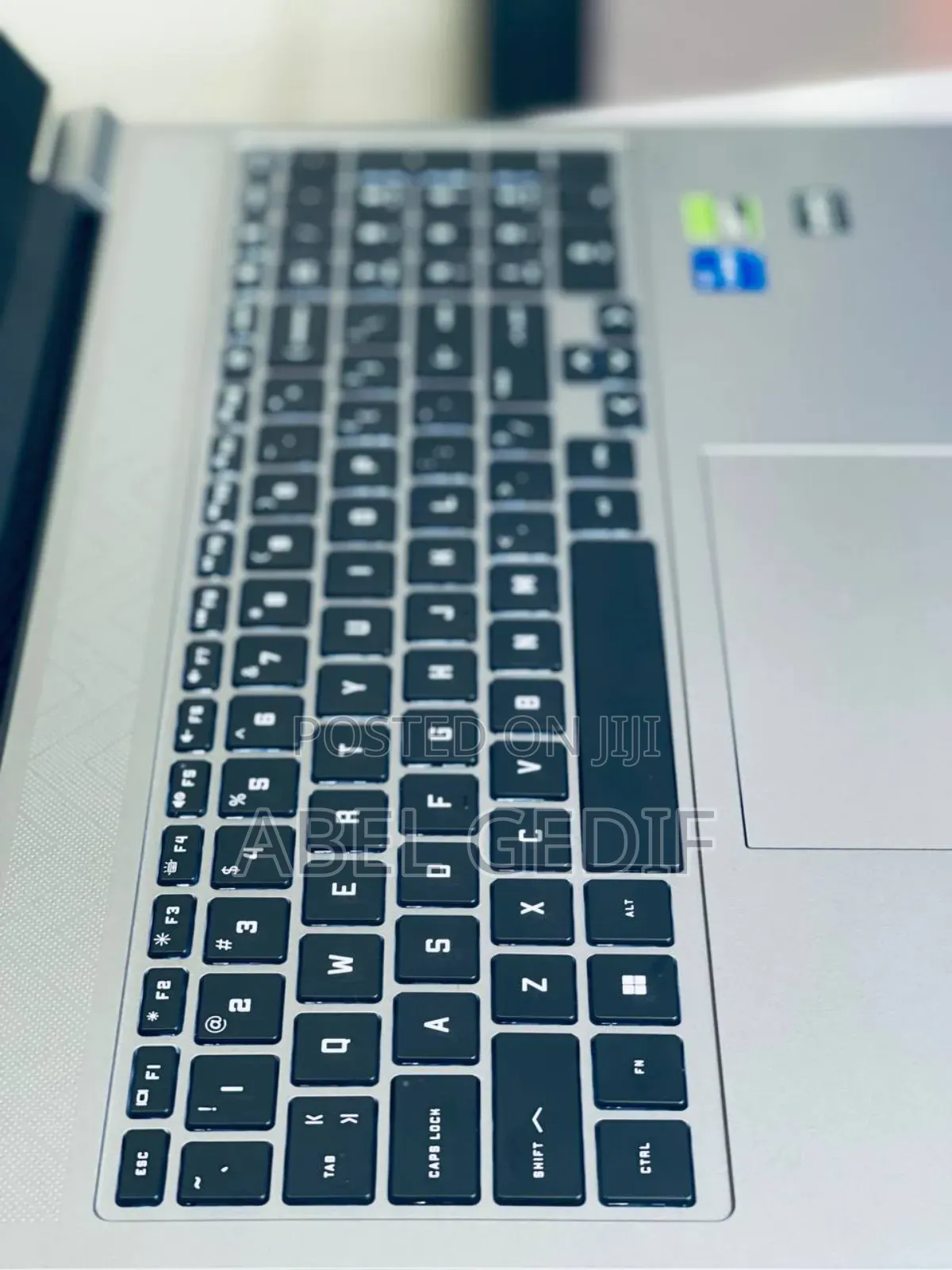 New Laptop HP Omen 16 16GB Intel Core I7 SSD 512GB