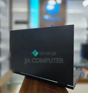 New Laptop HP Omen 17 32GB Intel Core I7 SSD 2T