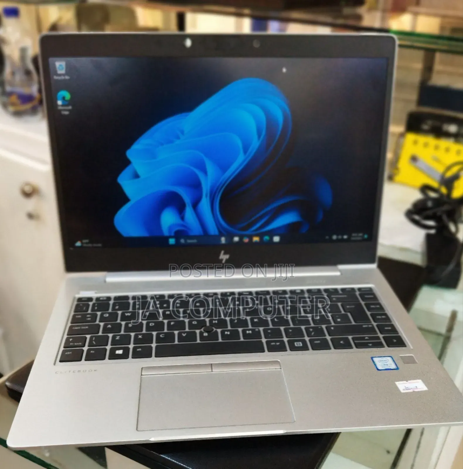 New Laptop HP EliteBook 840 G6 16GB Intel Core I7 SSD 512GB