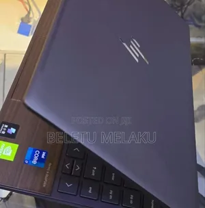 New Laptop HP Envy 14 16GB Intel Core I7 SSD 512GB