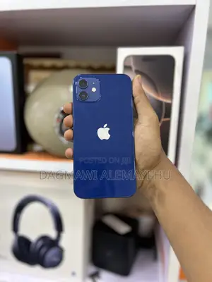 Photo - Apple iPhone 12 128 GB Blue