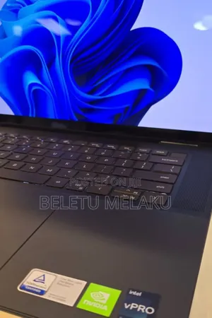 New Laptop Dell Inspiron 15 16GB Intel Core I7 SSD 1T