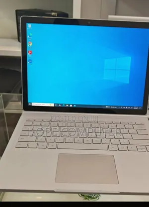 New Laptop Microsoft Surface Book 3 16GB Intel Core I7 SSD 256GB
