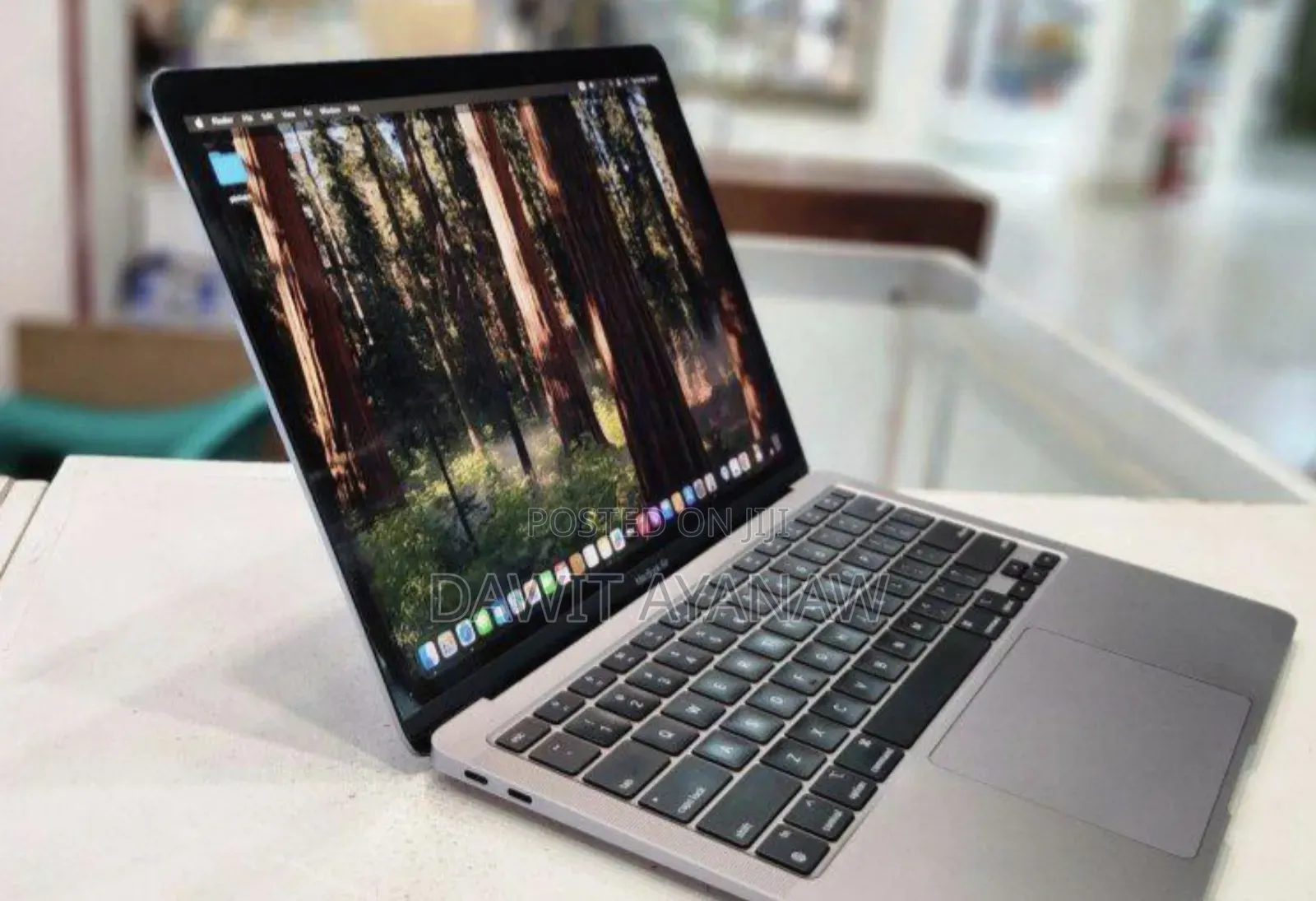 New Laptop Apple MacBook Air 2020 M1 16GB Apple M1 SSD 256GB