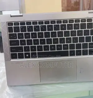 New Laptop HP EliteBook 830 G8 16GB Intel Core i5 SSD 16 GB