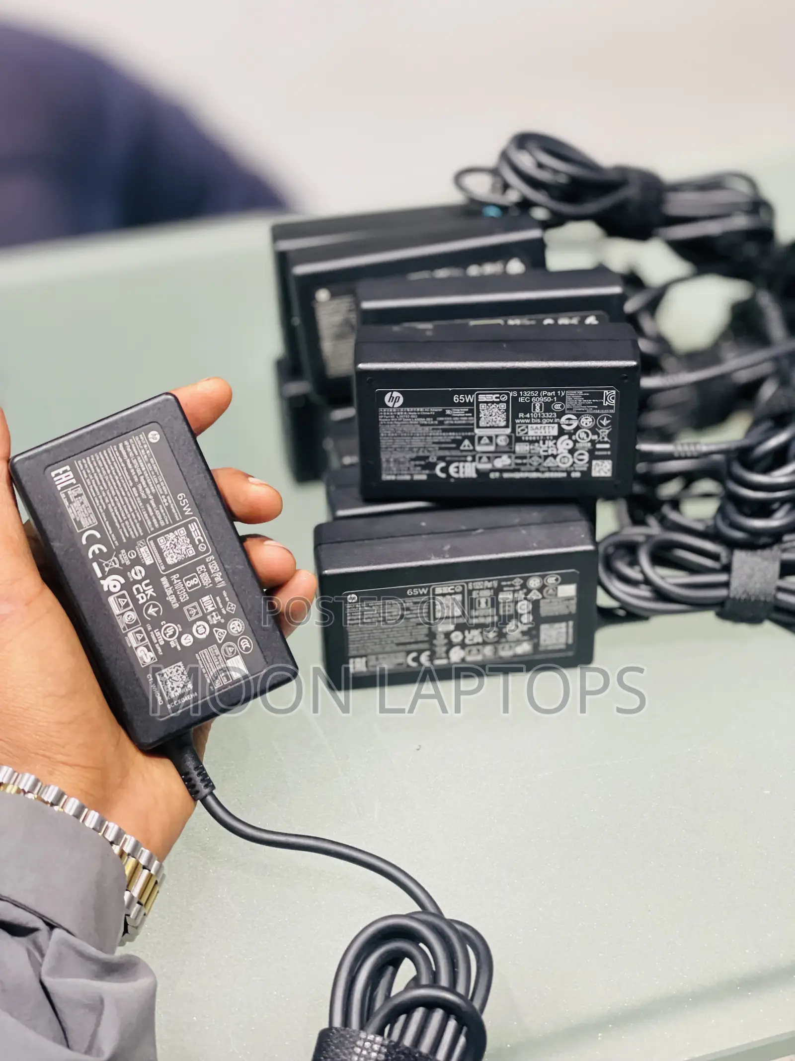 Hp Blupin 65w Charger