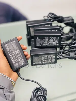 Photo - Hp Blupin 65w Charger