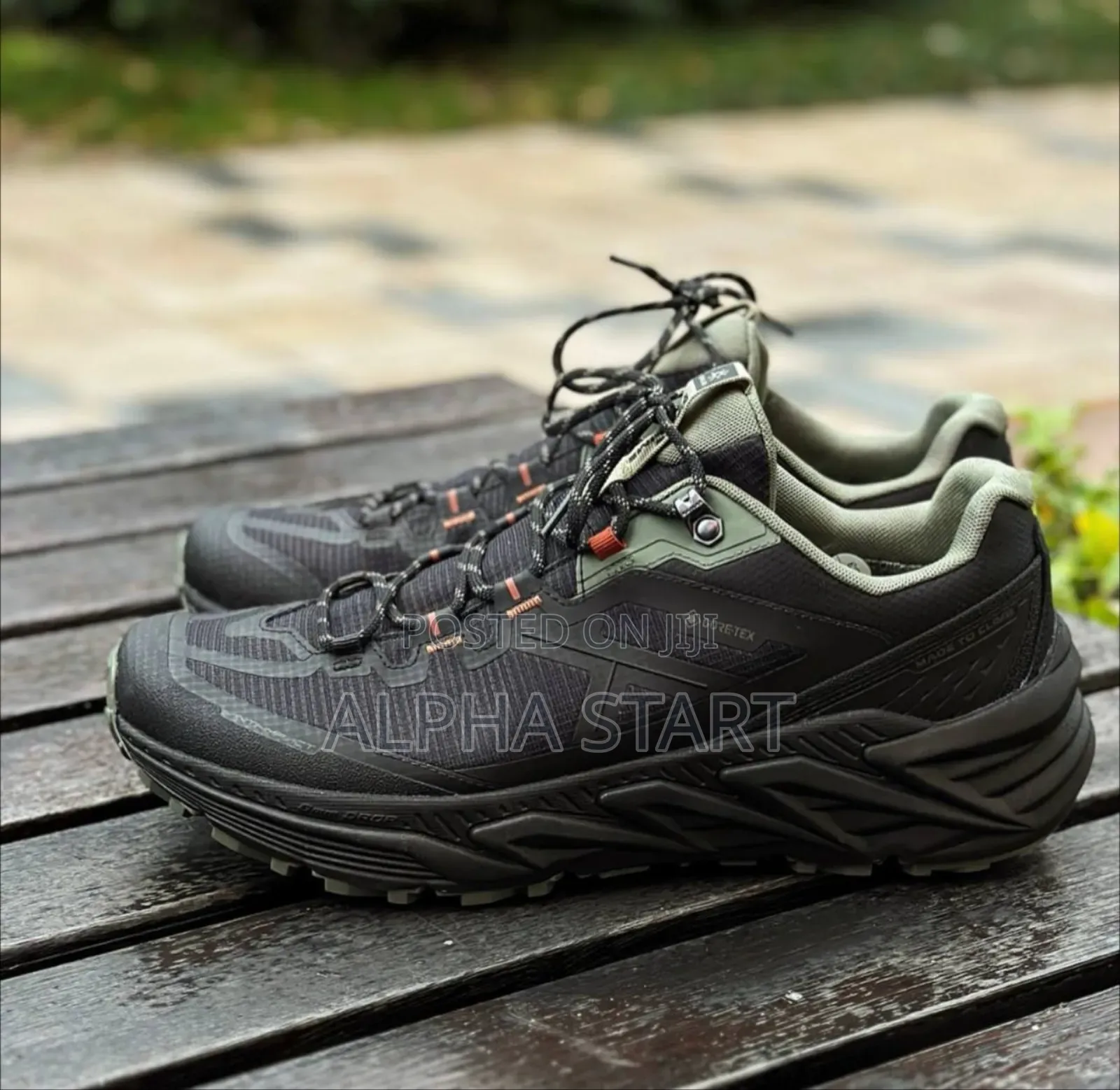 Colombia High Master Quality Water Proof Shoes for Hiking