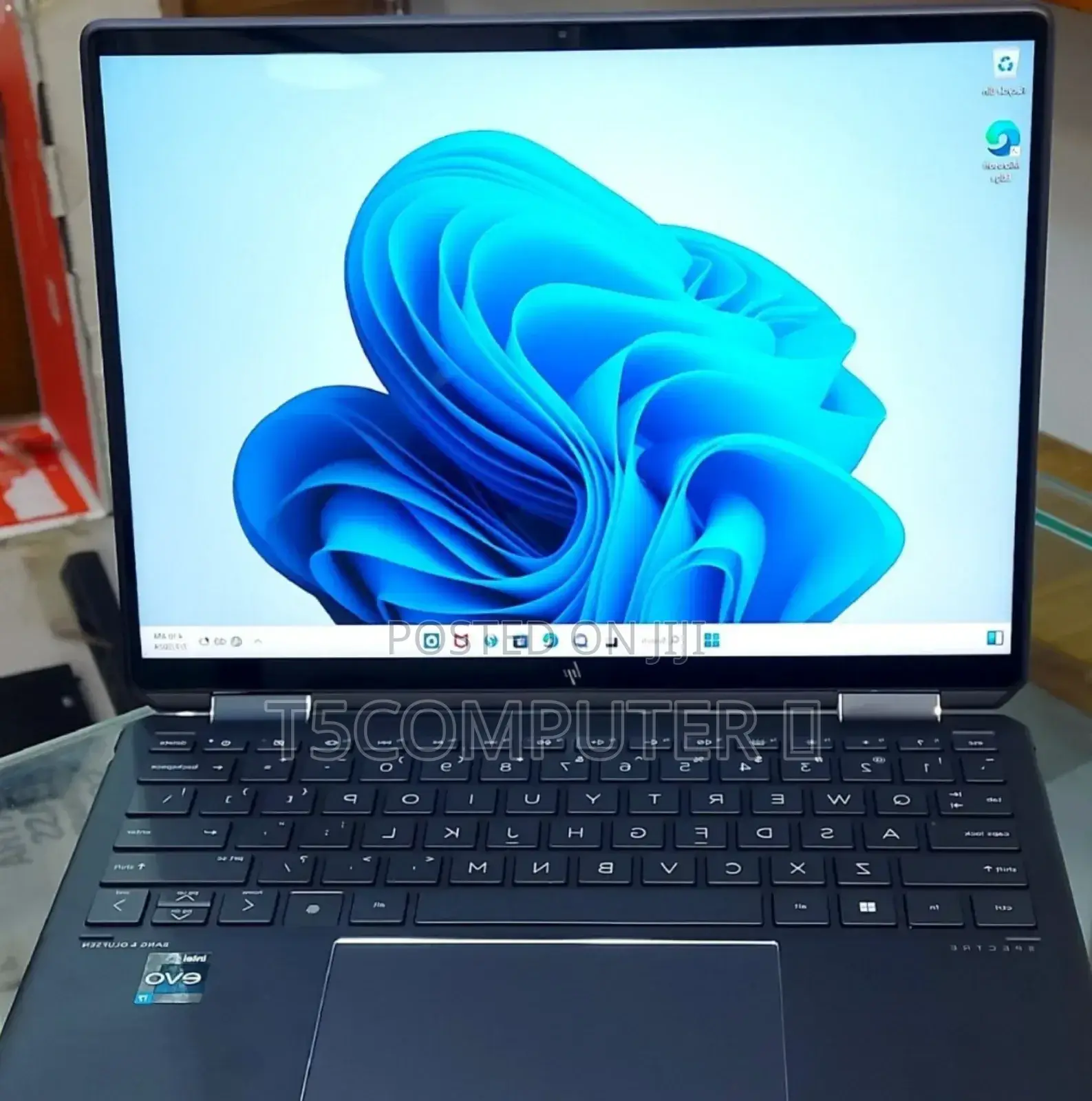 New Laptop HP Spectre 16GB Intel Core I7 SSD 1T