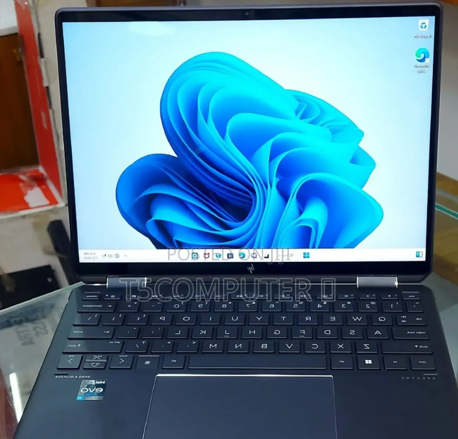 New Laptop HP Spectre 16GB Intel Core I7 SSD 1T