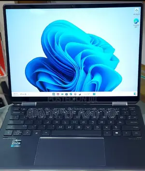 Photo - New Laptop HP Spectre 13 16GB Intel Core I7 SSD 1T