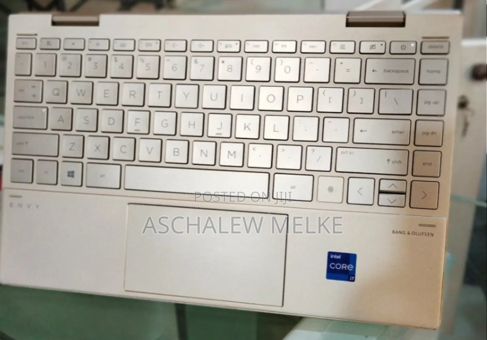 New Laptop HP Envy X360 8GB Intel Core I7 SSD 1T