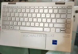 New Laptop HP Envy X360 8GB Intel Core I7 SSD 1T